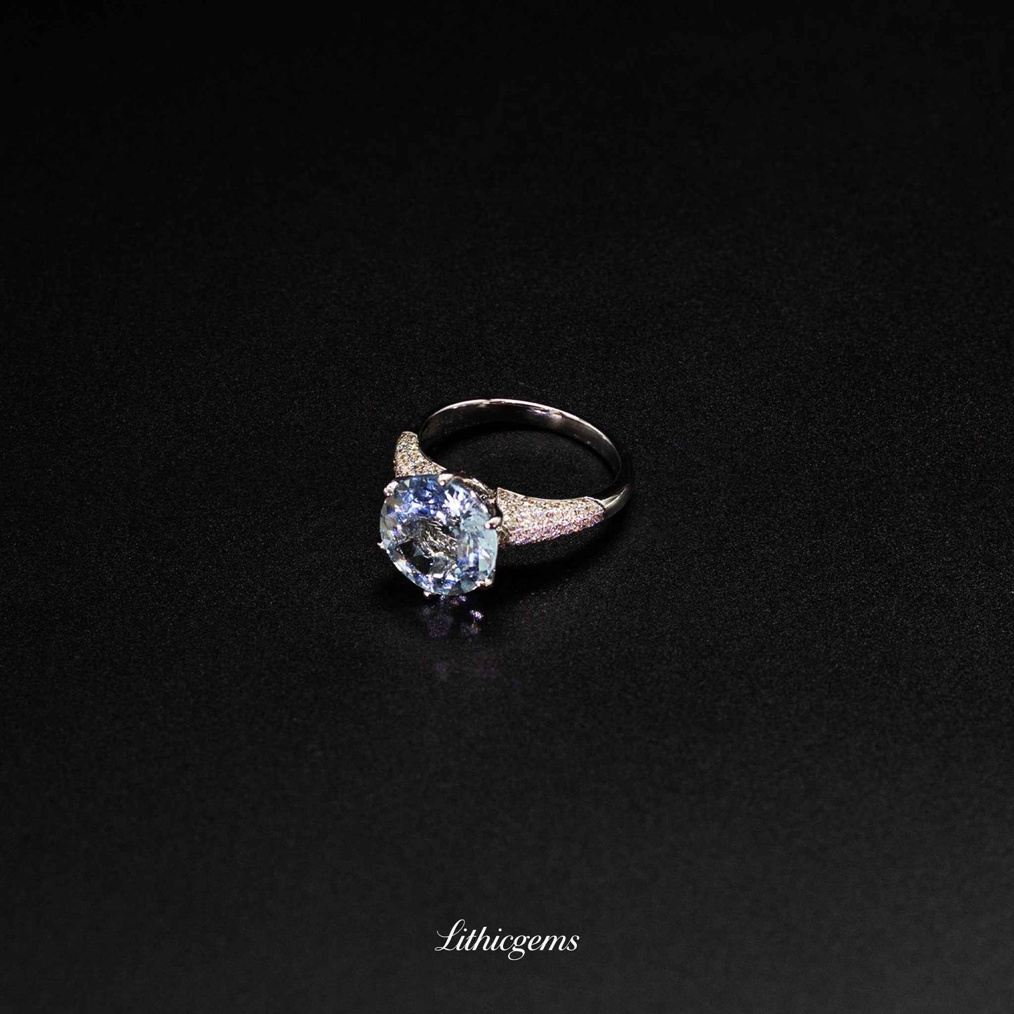 18K Gold Round Aquamarine & Diamond Ring with Lab Report - Certified March Birthstone - Lithicgems