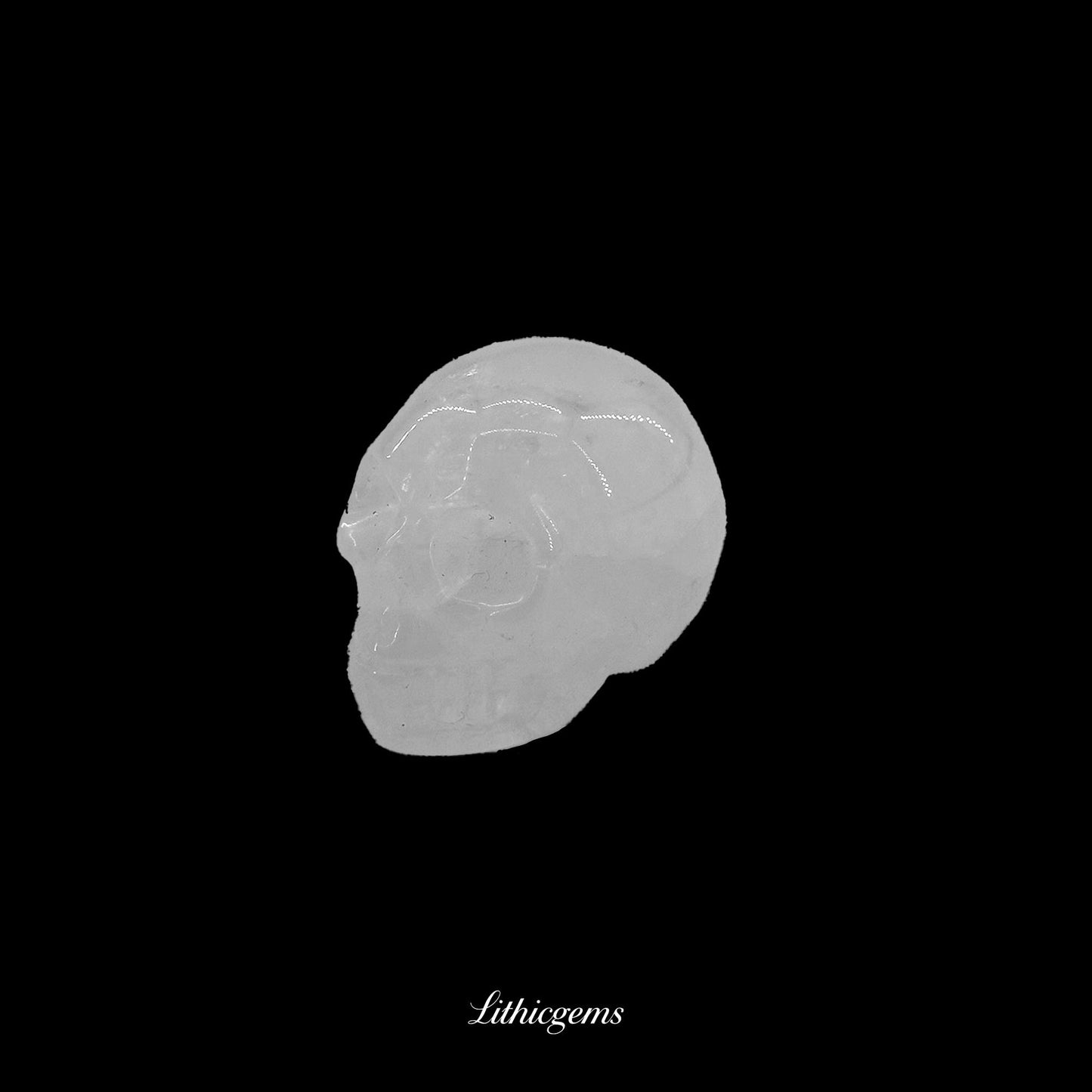 Pocket Philosopher Skull Palm Stone - 3cm Unique Gemstone for Meditation and Decor - Lithicgems