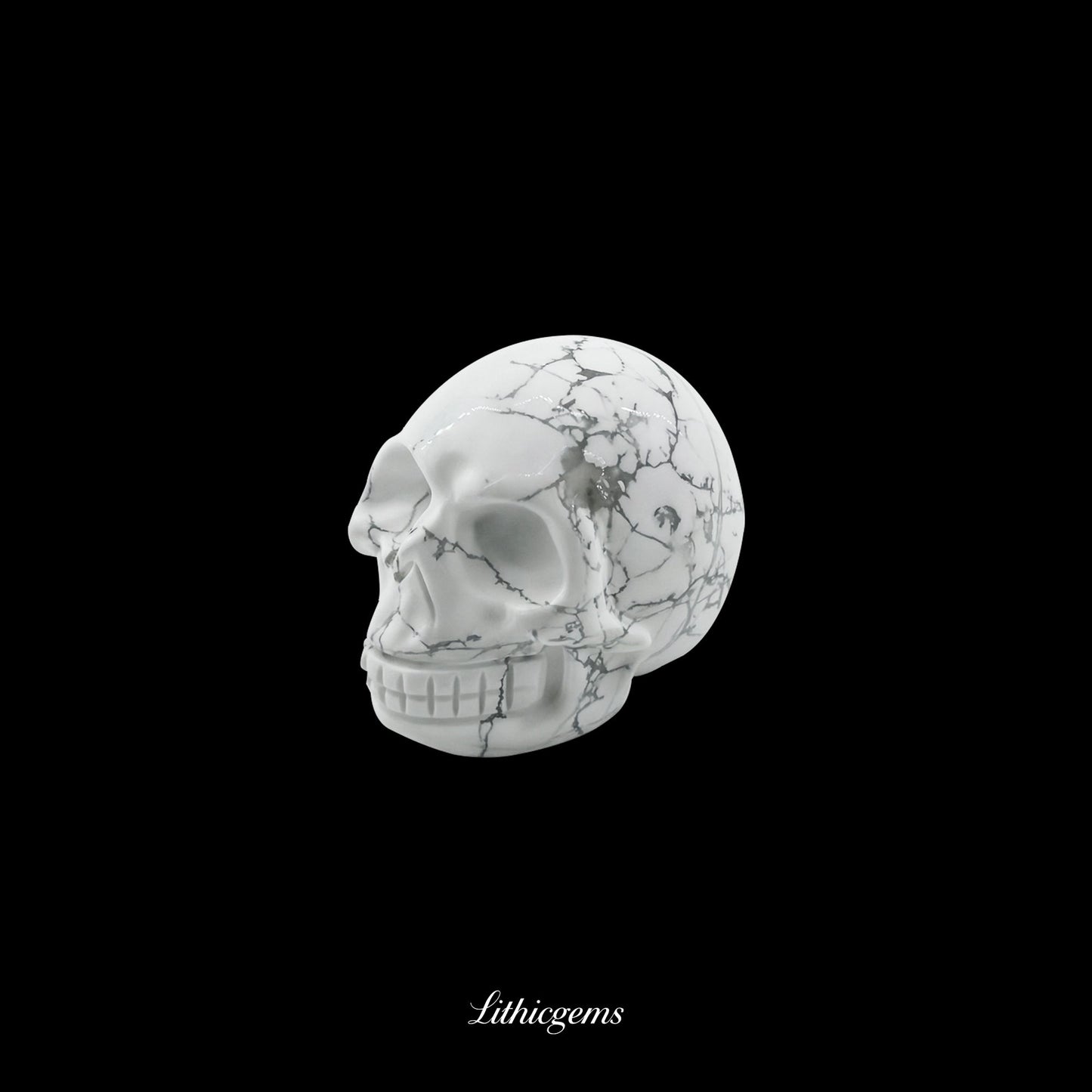 Pocket Philosopher Skull Palm Stone - 3cm Unique Gemstone for Meditation and Decor - Lithicgems