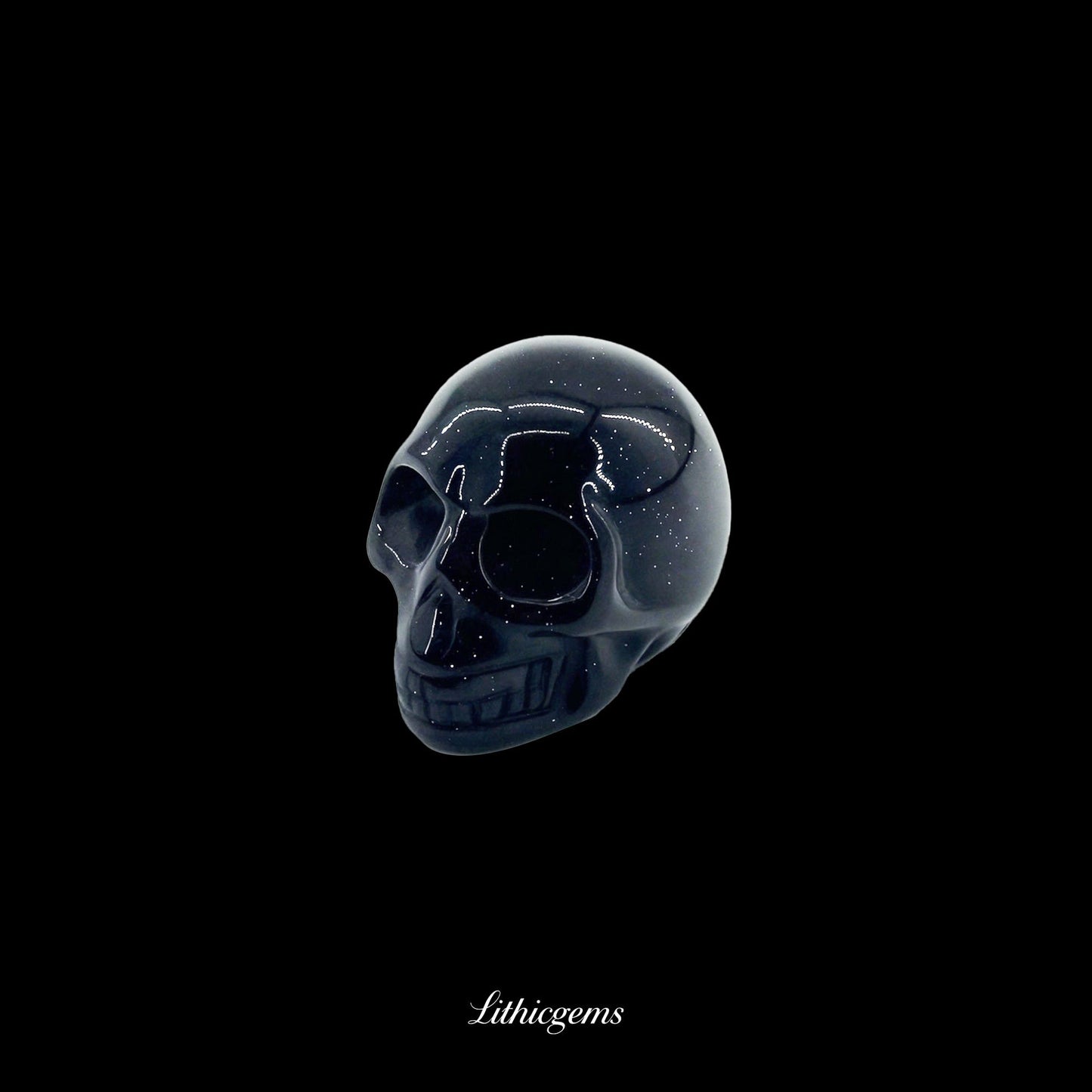 Pocket Philosopher Skull Palm Stone - 3cm Unique Gemstone for Meditation and Decor - Lithicgems