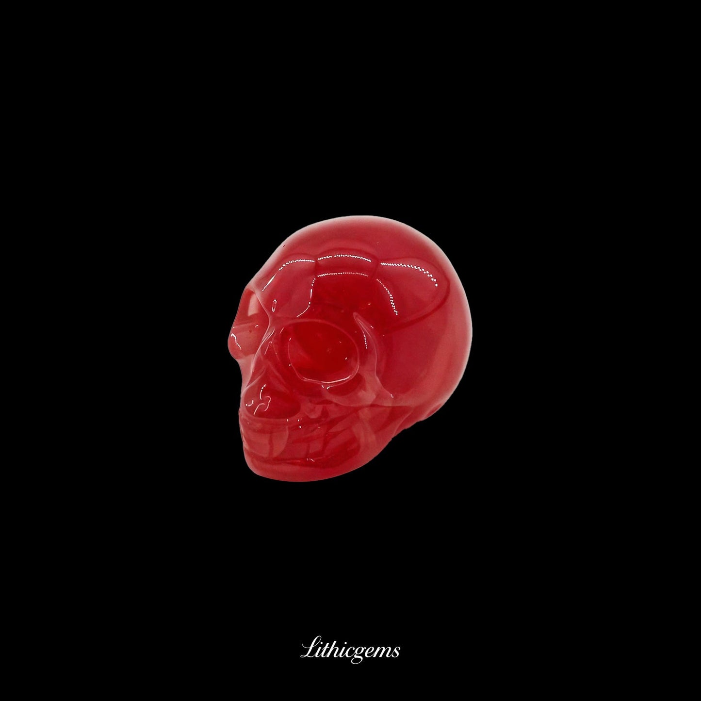 Pocket Philosopher Skull Palm Stone - 3cm Unique Gemstone for Meditation and Decor - Lithicgems