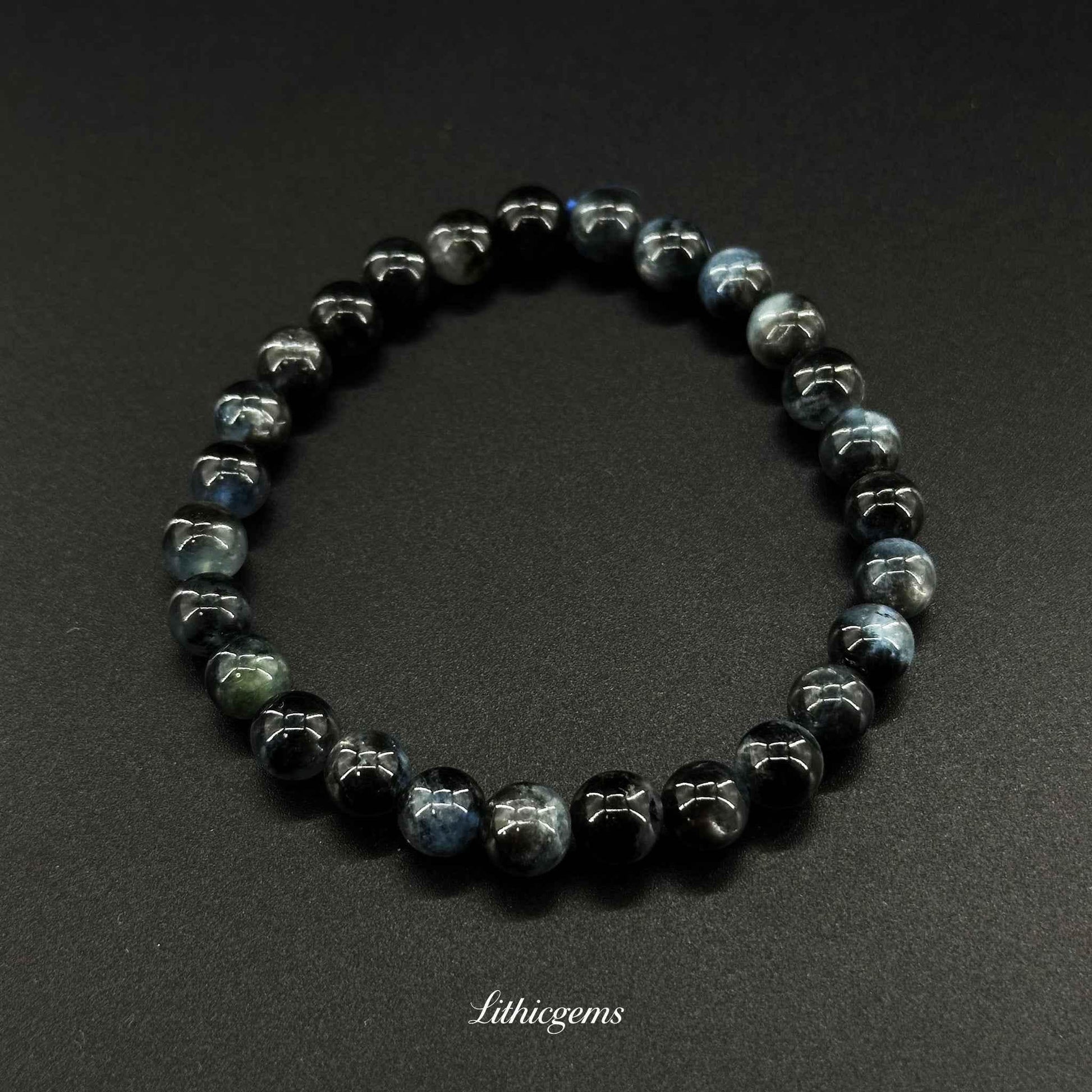 Black Flash Aquamarine Bracelet - For Explosive Insight & Protected Truth - Lithicgems