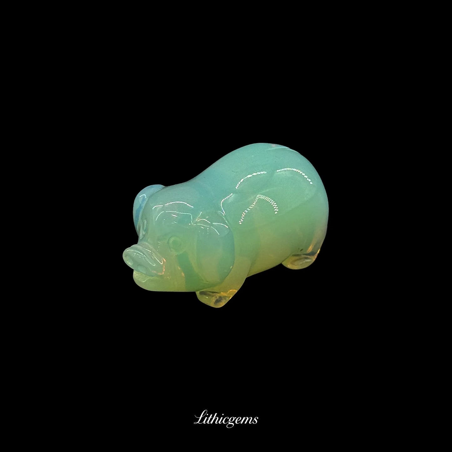 Little Abundance Snout Crystal Pig (2.5cm) - Pocket Talisman of Prosperity, Simple Joy & Earthy Luck - Lithicgems