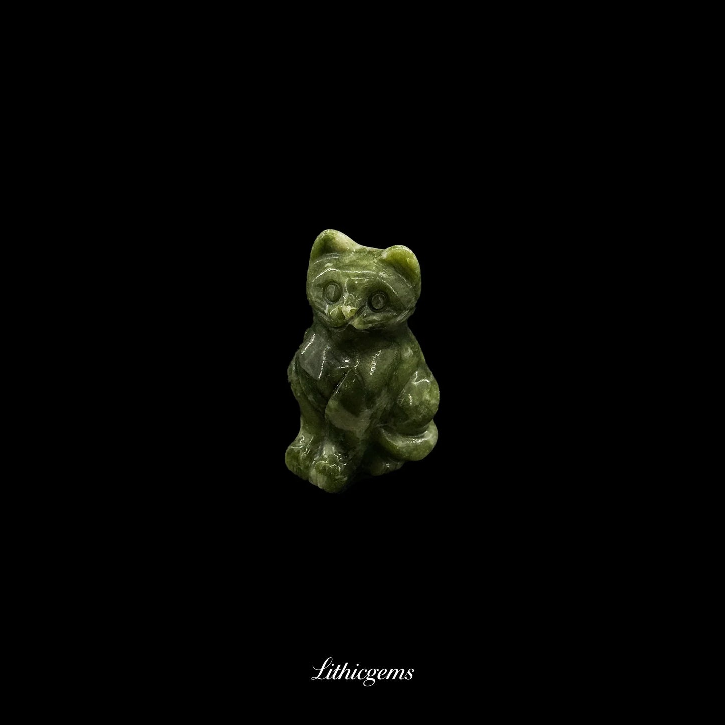 Mini Zen Cat Crystal Figurine (3cm) - Pocket-Sized Muse for Focus & Contemplation - Lithicgems