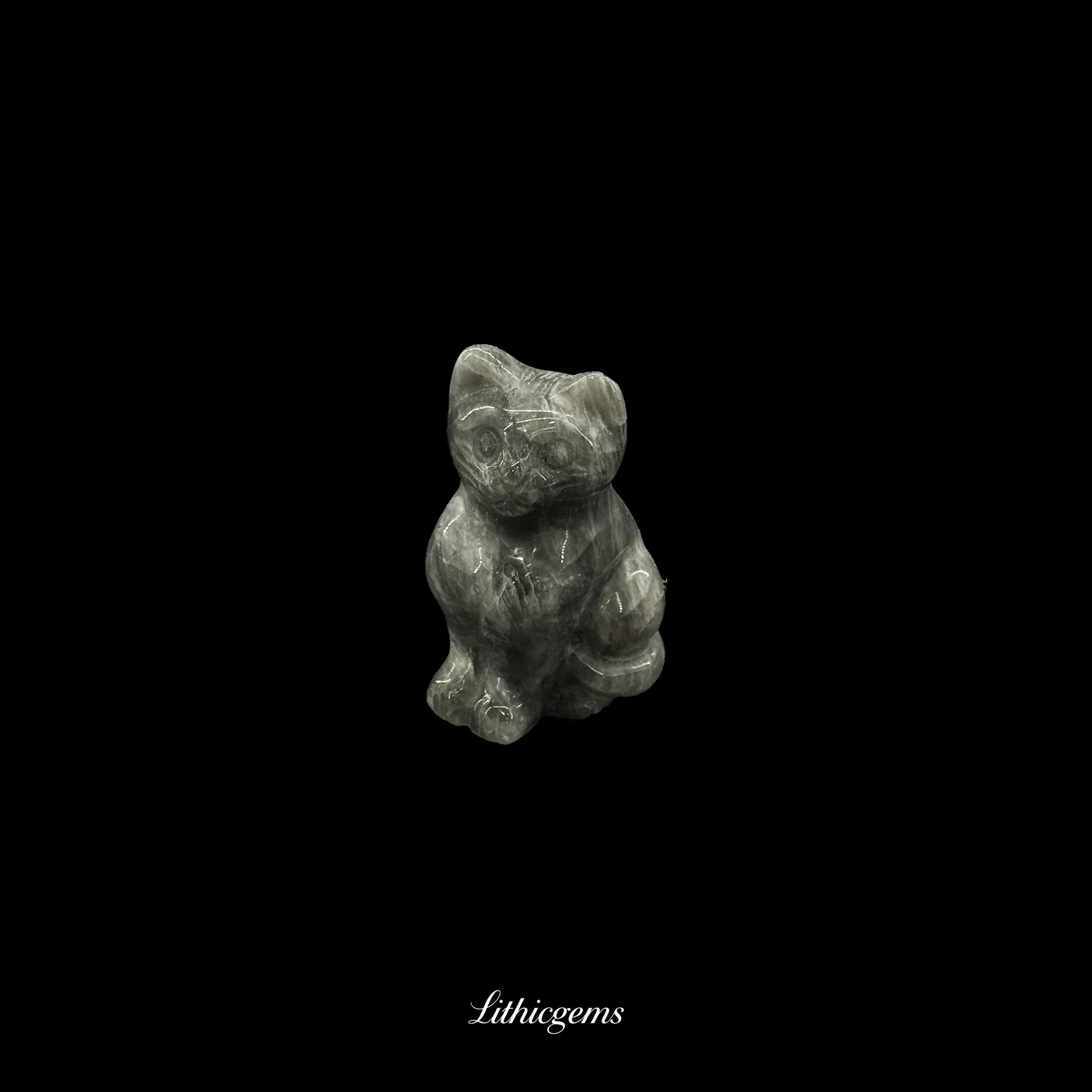 Mini Zen Cat Crystal Figurine (3cm) - Pocket-Sized Muse for Focus & Contemplation - Lithicgems