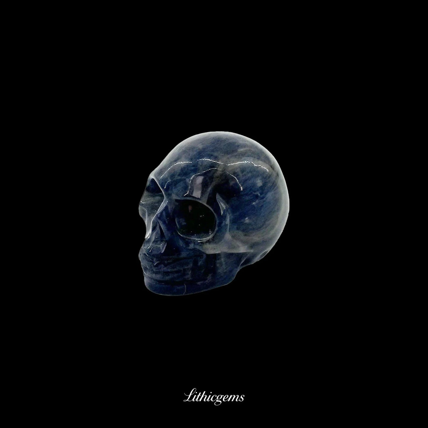 Pocket Philosopher Skull Palm Stone - 3cm Unique Gemstone for Meditation and Decor - Lithicgems