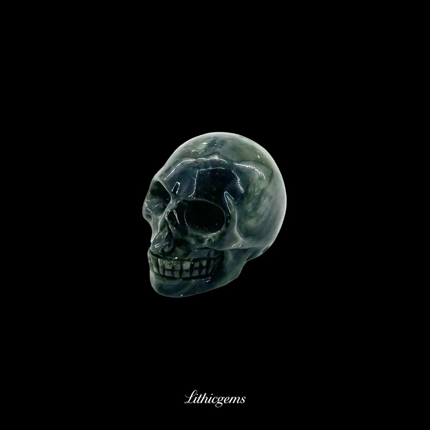Pocket Philosopher Skull Palm Stone - 3cm Unique Gemstone for Meditation and Decor - Lithicgems