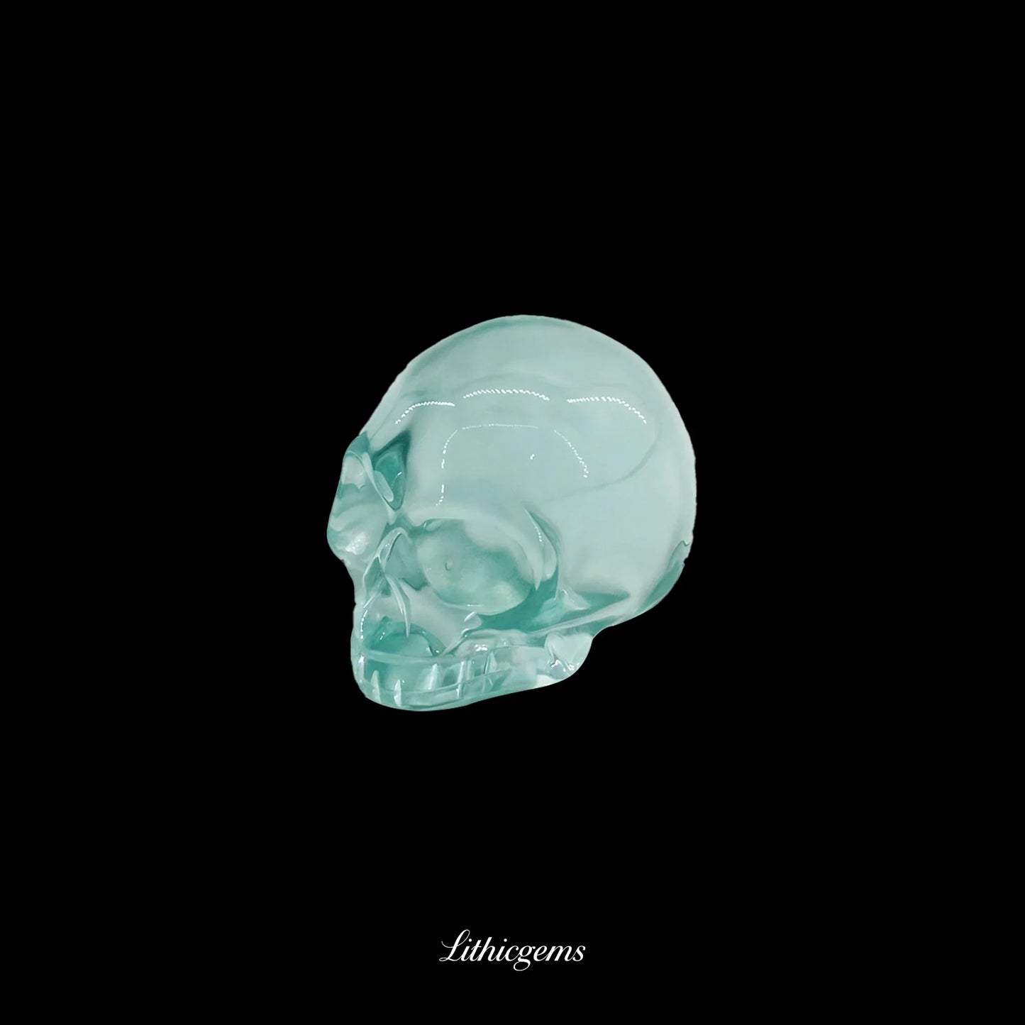 Pocket Philosopher Skull Palm Stone - 3cm Unique Gemstone for Meditation and Decor - Lithicgems