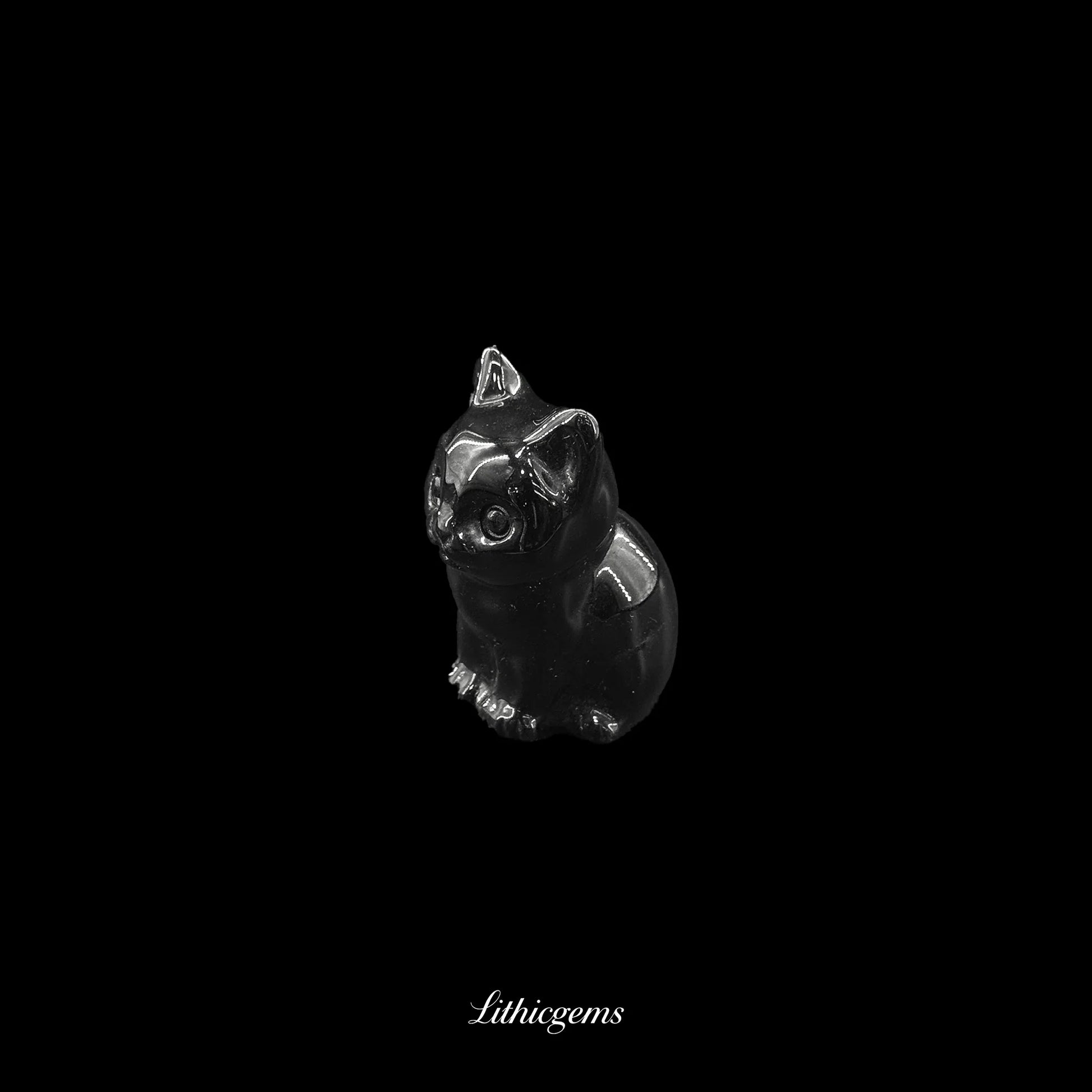 Whiskered Serenity Crystal Cat Figurine (4cm) - Mini Guardian of Comfort & Quiet Luck - Lithicgems