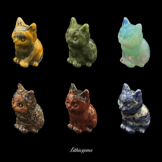 Whiskered Serenity Crystal Cat Figurine (4cm) - Mini Guardian of Comfort & Quiet Luck